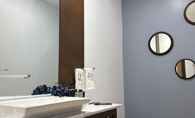 SAMBORONDON, ISLA MOCOLI, BLUEBAY, VENDO  DEPARTAMENTO PLANTA BAJA.