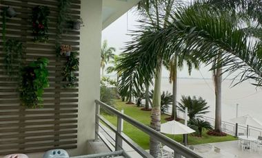 SAMBORONDON, ISLA MOCOLI, BLUEBAY, VENDO  DEPARTAMENTO PLANTA BAJA.