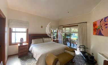 Parcela de 5.000 M2 con Hermosa Casa con 5D y 5B, Sector Metreñehue, Pucón