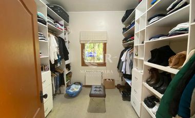 Parcela de 5.000 M2 con Hermosa Casa con 5D y 5B, Sector Metreñehue, Pucón