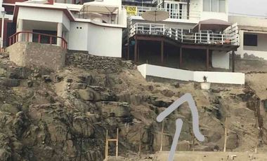 CASA DE PLAYA EN PRIMERA FILA- LOBOS