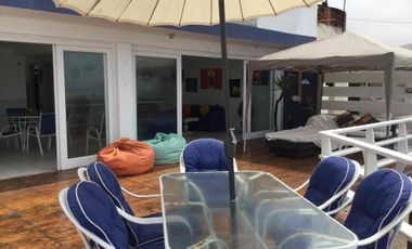 CASA DE PLAYA EN PRIMERA FILA- LOBOS