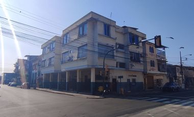 Vendo casa rentera esquinera en el centro sur de Guayaquil