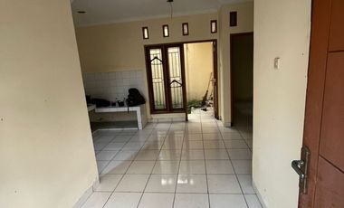4-BEDROOM HOUSE IN MEKARSARI, SOUTH TAMBUN, BEKASI.