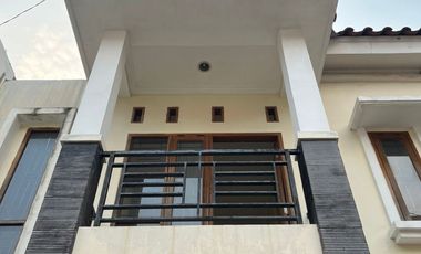 4-BEDROOM HOUSE IN MEKARSARI, SOUTH TAMBUN, BEKASI.