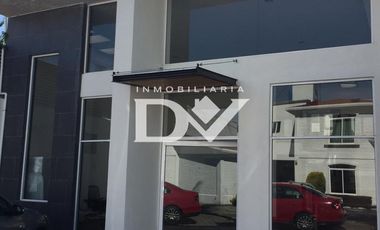 CASA EN RENTA DE 3 HABITACIONES EN CAMINO REAL A CHOLULA Y ZAVALETA DE 200M2 DE JARDIN