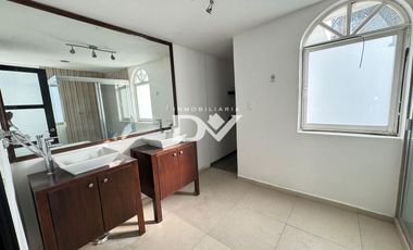 CASA EN RENTA DE 3 HABITACIONES EN CAMINO REAL A CHOLULA Y ZAVALETA DE 200M2 DE JARDIN