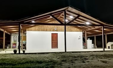 Gran Oportunidad – Propiedad de 4.200 m² con dos casas independientes