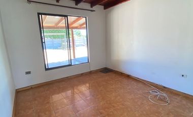 Gran Oportunidad – Propiedad de 4.200 m² con dos casas independientes