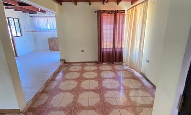 Gran Oportunidad – Propiedad de 4.200 m² con dos casas independientes