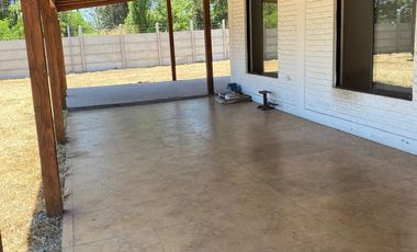 Gran Oportunidad – Propiedad de 4.200 m² con dos casas independientes