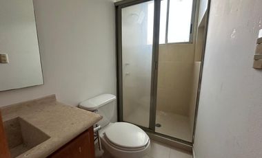 Casa en Venta en Jardines de Bellavista con doble acceso de seguridad