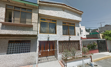 CASA EN REMATE GUSTAVO A MADERO