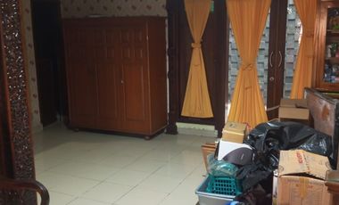 Disewakan Rumah Siap Huni Dan Semi Furnish Berlokasi Strategis