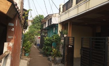 Disewakan Rumah Siap Huni Dan Semi Furnish Berlokasi Strategis