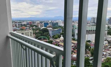 Dijual sewakan The Reiz Condo Furnish