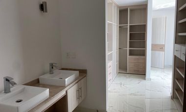 PENTHOUSE EN COL. LA PAZ NUEVO - RENTA $30,000.00 con mant incluido .