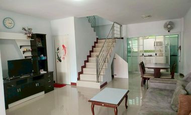2-Storey Townhome for Sale – Great location, convenient transportation, only 3 minutes to San Sai Luang Temple.