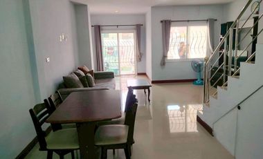 2-Storey Townhome for Sale – Great location, convenient transportation, only 3 minutes to San Sai Luang Temple.
