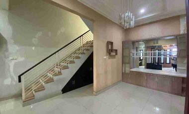 Dijual Rumah 2 Lantai di Pandu Raya - Lokasi strategis dan Komersil