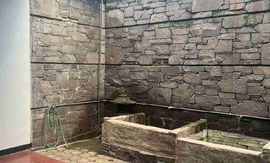 Rumah Ruko 2 Lantai Cocok untuk Bisnis/tempat Usaha Shm Di pusat kota Sayap Gardujati Kota Bandung