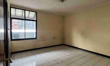 Rumah Ruko 2 Lantai Cocok untuk Bisnis/tempat Usaha Shm Di pusat kota Sayap Gardujati Kota Bandung