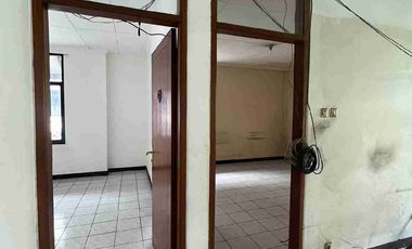 Rumah Ruko 2 Lantai Cocok untuk Bisnis/tempat Usaha Shm Di pusat kota Sayap Gardujati Kota Bandung