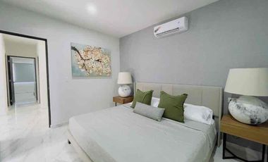 Casa en Venta Residencial en Cancún con alberca u áreas verdes