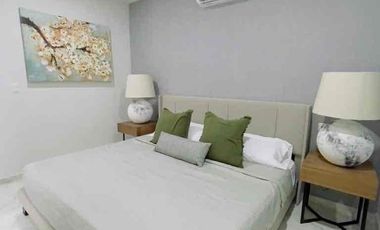 Casa en Venta Residencial en Cancún con alberca u áreas verdes