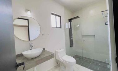Casa en Venta Residencial en Cancún con alberca u áreas verdes