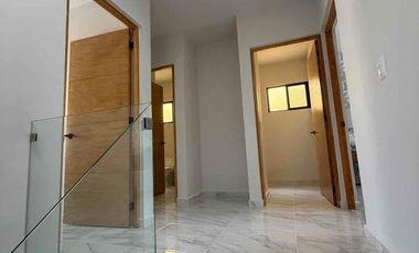 Casa en Venta Residencial en Cancún con alberca u áreas verdes