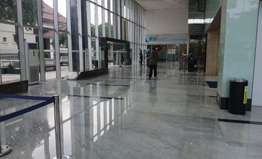 Disewakan: Lokasi Strategis untuk Pameran di Lobby Perkantoran TB Simatupang