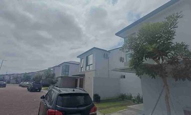 En Alquiler Casa en Urbanización Vilanova