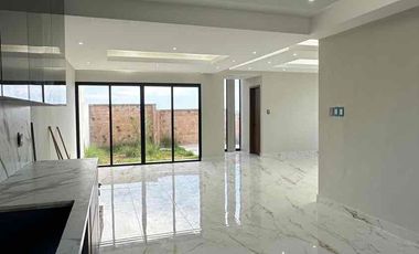 Casa en Venta en Punta Tiburón en esquina, en la Riviera Veracruzana