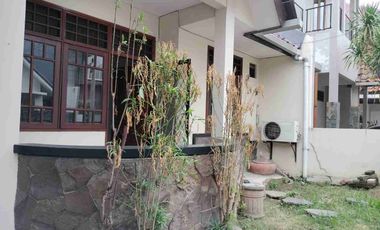 Disewakan Rumah Murah Babatan Pratama Wiyung dekat Royal residence wisata bukit mas