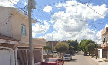 CASA EN VENTA DE REMATE BANCARIO EN GUASAVE, SINALOA.