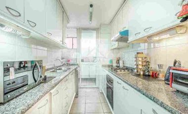 Vendo acogedor departamento en Vitacura