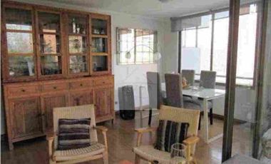 Vendo acogedor departamento en Vitacura