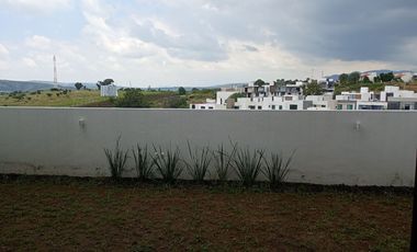 CASA EN VENTA EN LOMALTA TRES MARIAS MORELIA