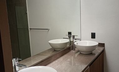 CASA EN VENTA EN LOMALTA TRES MARIAS MORELIA