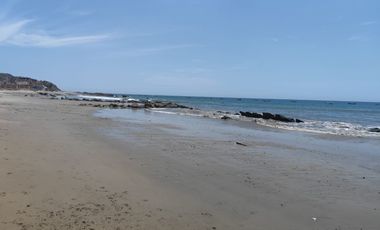 VENTA DE TERRENO DE PLAYA EN PLATERITOS EN TUMBES DE 1,717 M2