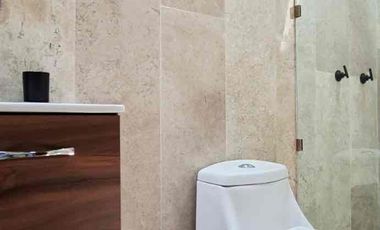 Casa en venta con alberca Cerca del BLVD Belisario Domínguez Fracc Boulevares