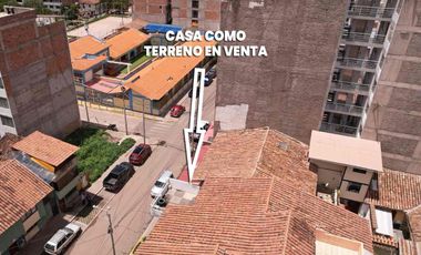 🏡 TERRENO en VENTA de 300m2 📍QUISPICANCHIS📍TRATO DIRECTO, SE VENDE CASA COMO TERRENO 300M2 🏡