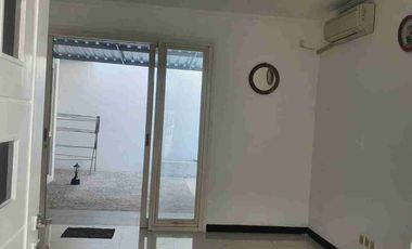 Disewakan Rumah 2 Lantai Di Perumahan Pondok Candra Waru Sidoarjo