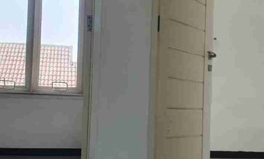 Disewakan Rumah 2 Lantai Di Perumahan Pondok Candra Waru Sidoarjo