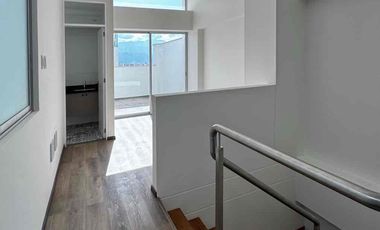 🏢 APARTAMENTO DUPLEX EN VENTA ; PISO 8vo📍HUANCARO DE 📐198.10m2.  ☎️📲📞