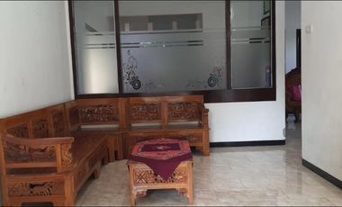 TURUN HARGA RUMAH NYAMAN FULL FURNISHED DISEWAKAN DI GEDOG BLITAR – STRATEGIS & SIAP HUNI!