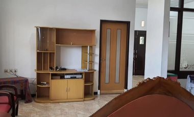 TURUN HARGA RUMAH NYAMAN FULL FURNISHED DISEWAKAN DI GEDOG BLITAR – STRATEGIS & SIAP HUNI!