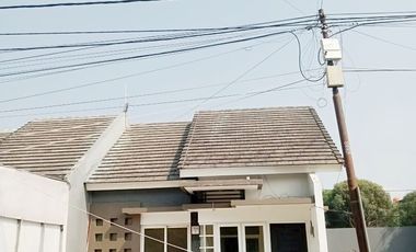 Rent a House Cibubur Country Hook Cikeas Bogor