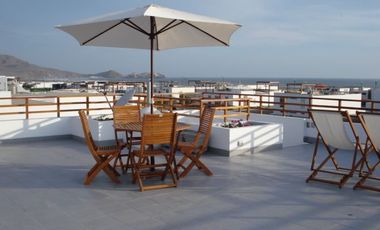 EN VENTA CASA DE PLAYA EN TRES ISLAS UBICADA EN EL KM. 68 DE LA PANAMERICANA SUR (ENTRADA POR CHILCA)